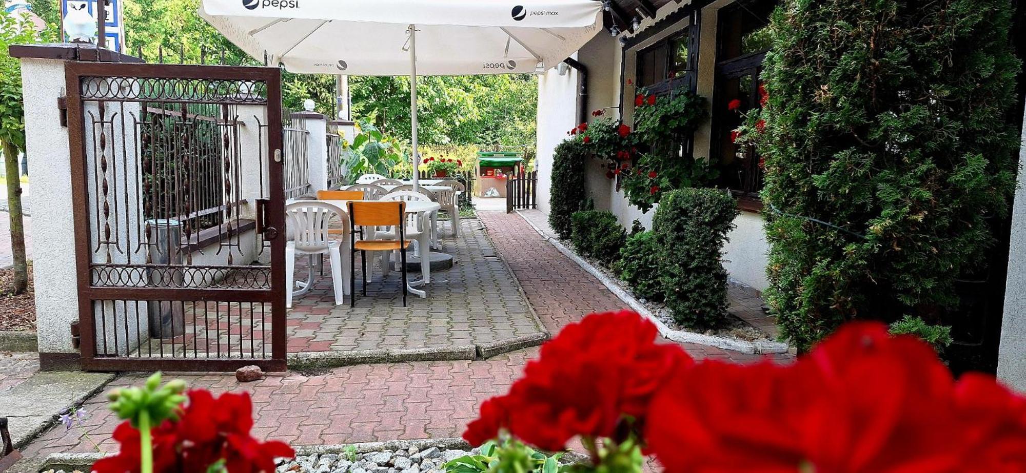 Knajpa Sorba Otel Skwierzyna Dış mekan fotoğraf