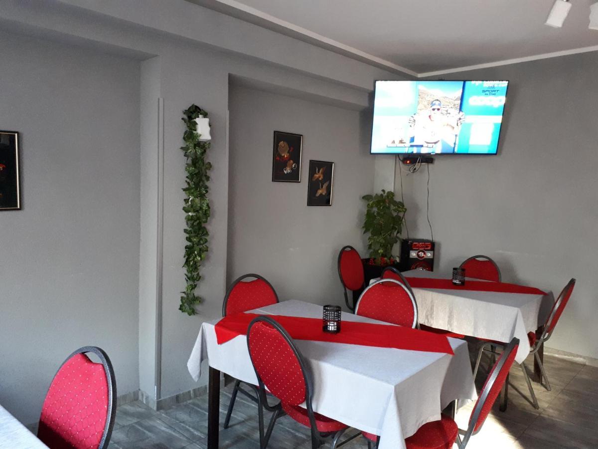 Knajpa Sorba Otel Skwierzyna Dış mekan fotoğraf